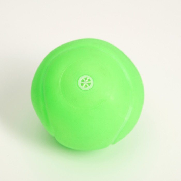 Игрушка для собак пищащая "Теннисный мяч" 7 см. микс цветов