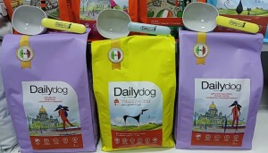 Сухой корм DAILYdoqCasual для взрослых собак мелких пород с индейкой, ягнёнком и рисом 3кг