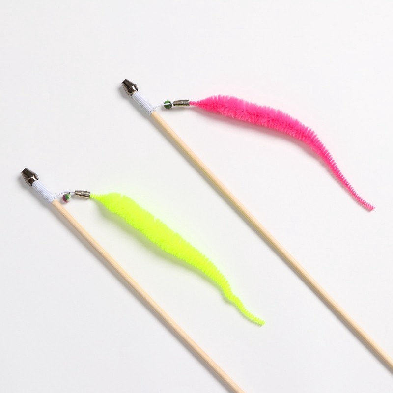 Дразнилка - удочка «Веселый червячок» на деревянной палочке, микс цветов.